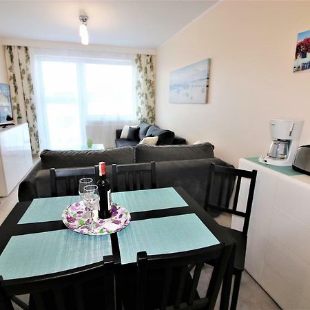Apartament Superior Pastelowy Przy Plazy Kołobrzeg Buitenkant foto