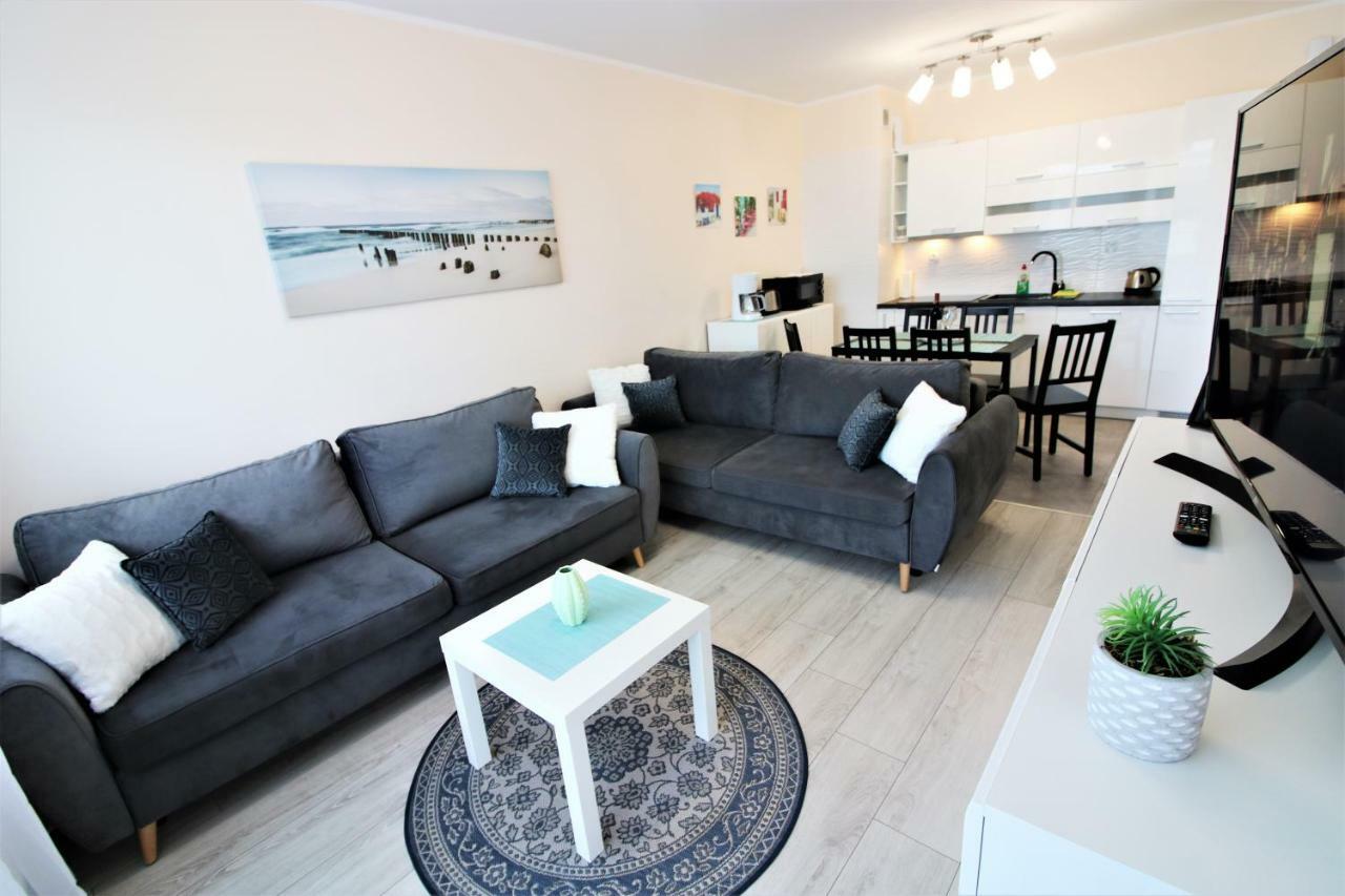 Apartament Superior Pastelowy Przy Plazy Kołobrzeg Buitenkant foto
