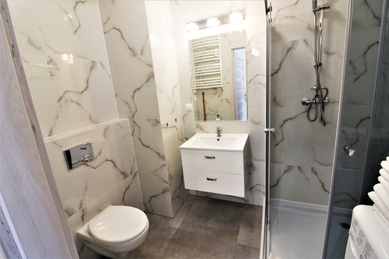 Apartament Superior Pastelowy Przy Plazy Kołobrzeg Buitenkant foto